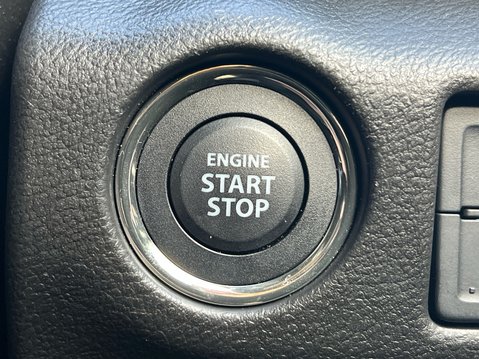 Suzuki S-Cross MOTION 33