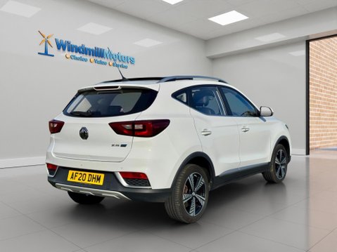 MG ZS 44.5kWh Exclusive Auto 5dr 6