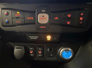 Nissan LEAF 40kWh Tekna Auto 5dr 15