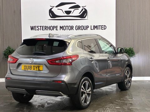 Nissan Qashqai 1.6 DIG-T N-Connecta Euro 6 (s/s) 5dr 25