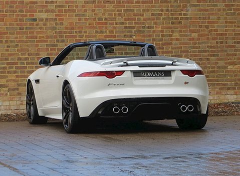 Jaguar F-Type S V8 Convertible 15