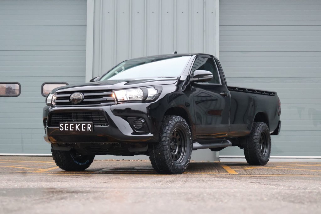 Toyota Hilux BRAND NEW ACTIVE 4WD D-4D S/C SINGLE CAB BIG STYLING SPEND AT SEEKER UK 1