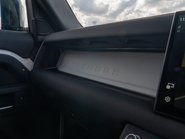 Land Rover Defender 90 Obsidian WideTrak D250 S Hardtop 14