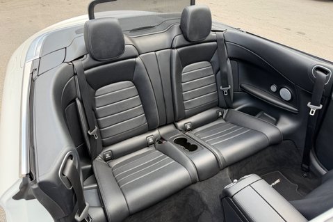 Mercedes-Benz C Class C 250 D AMG LINE PREMIUM PLUS CABRIOLET - 19 INCH ALLOYS - FULL SERVICE HIS 37