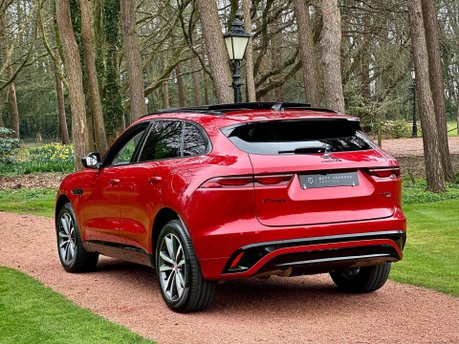 Jaguar F-Pace R-DYNAMIC BLACK 27