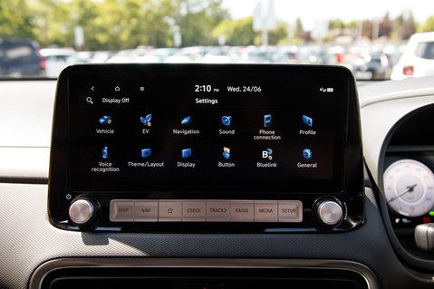 Hyundai KONA PREMIUM 31