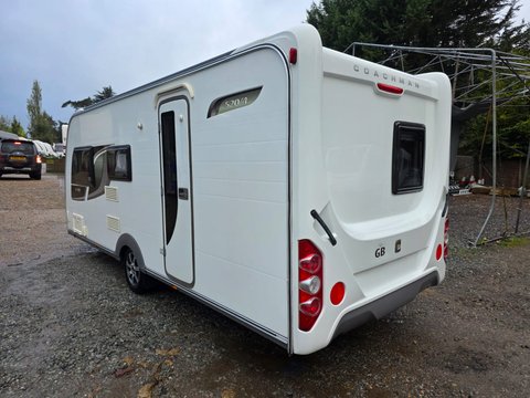 Coachman VIP 520/4 8