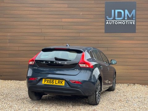 Volvo V40 2.0 V40 Momentum T2 5dr 4