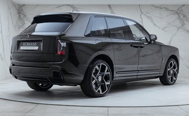 Rolls-Royce Cullinan Series II BLACK BADGE 3