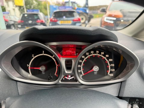 Ford Fiesta 1.6 TDCi ECOnetic DPF Titanium 5dr 19
