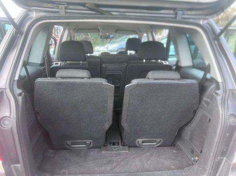 Vauxhall Zafira 1.9 CDTi Exclusiv MPV 5dr Diesel Auto Euro 4 (120 ps) 12