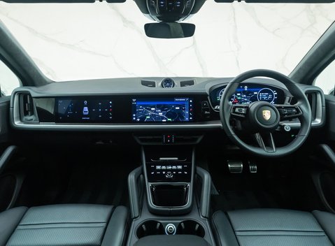 Porsche Cayenne TURBO E-HYBRID 20