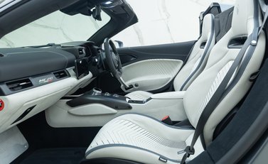 Maserati MC20 Cielo 24