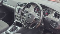 Volkswagen Golf 1.6 TDI BlueMotion Tech SE Hatchback 5dr Diesel DSG Euro 5 (s/s) (105 ps) 21