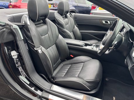 Mercedes-Benz SL Series 3.0 SL400 V6 AMG Line (Premium) Convertible Petrol G-Tronic+ Euro 6 (367ps) 22