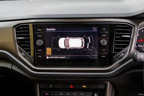 Volkswagen T-Roc SE TSI 30