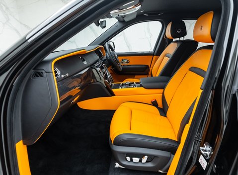 Rolls-Royce Cullinan Black Badge 21