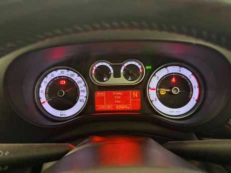 Fiat 500L 1.3 MultiJet Trekking MPV 5dr Diesel Dualogic Euro 6 (s/s) (95 ps) 21