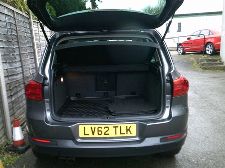 Volkswagen Tiguan SE TDI BLUEMOTION TECHNOLOGY 4MOTION DSG ONLY 53,000 MILES FROM NEW 8