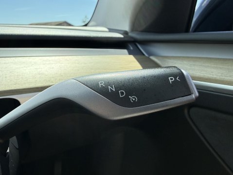 Tesla Model Y SUV 5dr Electric Auto RWD (346 ps) 33