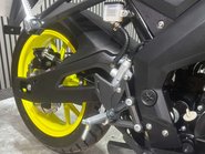 Lexmoto LXS 2023 ONLY 1K NEW MOT 125CC SPORTS BIKE LEARNER 27