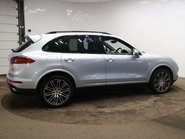 Porsche Cayenne 3.0 Cayenne D Platinum Edition V6 Tiptronic S A 4WD 5dr 9
