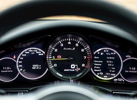 Porsche Panamera Turbo S E-Hybrid 18