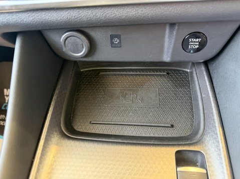 Nissan Qashqai 1.3 DIG-T MHEV N-Connecta XTRON Euro 6 (s/s) 5dr 34