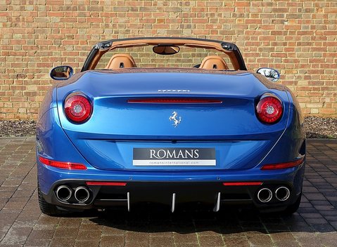 Ferrari California T 13