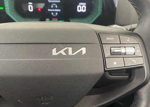 Kia Sportage 1.6 T-GDi HEV PURE 20