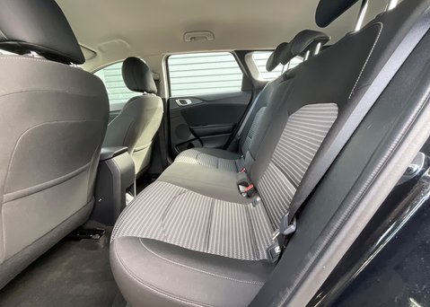 Kia Ceed 1.5 T-GDi Sportswagon '2' 7