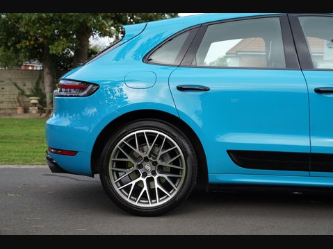 Porsche Macan 3.0T V6 S PDK 4WD Euro 6 (s/s) 5dr 17