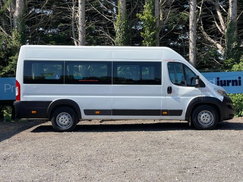 Citroen Relay 40 L4H2 17SEAT LIGHTWEIGHT MINIBUS NON-D1 with FULL MESH RAMP, A/C, CAMERA. 14