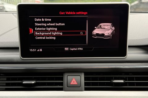 Audi A4 AVANT TFSI S LINE - DRIVING ASSIST PACK - VIRTUAL COCKPIT - APPLE CAR PLAY  42