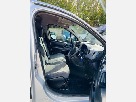 Citroen Berlingo 1.6 HDi 625 Enterprise L1 5dr (Euro 5) 17