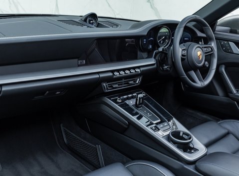 Porsche 911 Targa 4S (992) 20
