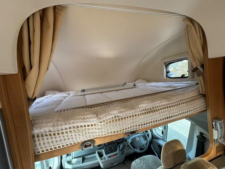 Swift Sundance 630 L 6 berth 19