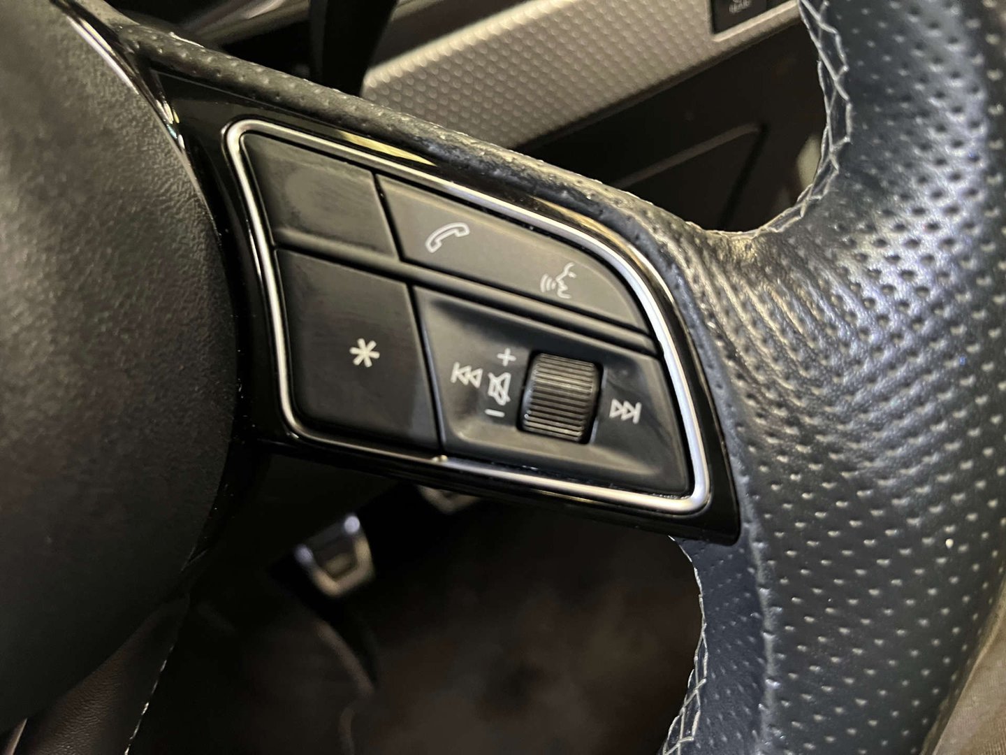 2023 Audi A1 — image 21