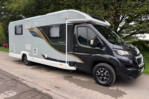 Bailey Autograph 79-4i 165ps 4 Berth Island Bed Motorhome 5