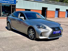 Lexus Is 2.5 IS 300h Advance CVT 4dr 4