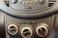 Hyundai i10 1.2 Classic Hatchback 5dr Petrol Manual Euro 5 (85 bhp) 37