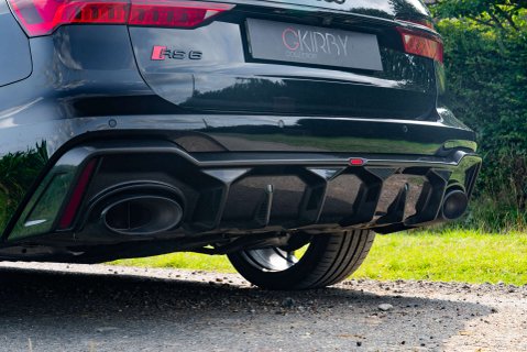 Audi RS6 Carbon Black Urban 19