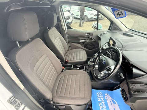 Ford Transit Connect 1.5 Transit Connect 240 Limited Auto 20