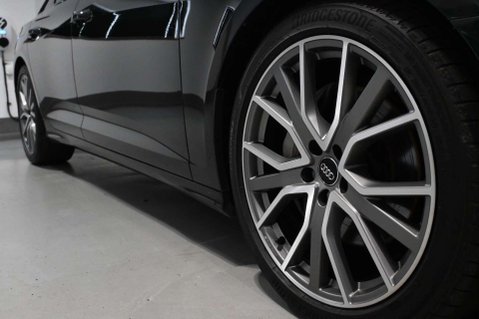 Audi A6 TDI QUATTRO S LINE BLACK EDITION MHEV 15