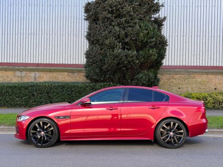 Jaguar XE 2.0d R-Sport Auto Euro 6 (s/s) 4dr 5