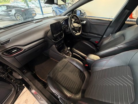 Ford Puma 1.0T EcoBoost MHEV ST-Line X Euro 6 (s/s) 5dr 27