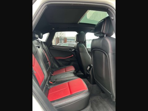 Porsche Macan 2.0T SUV 5dr Petrol PDK 4WD Euro 6 (s/s) (237 ps) 23