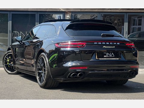Porsche Panamera 2.9 Panamera 4 Sport Turismo E-Hybrid Semi-Auto 4WD 5dr 3