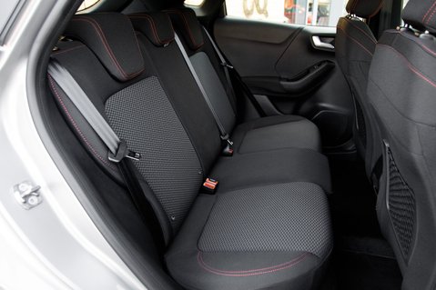 Ford Puma ST-LINE MHEV 36