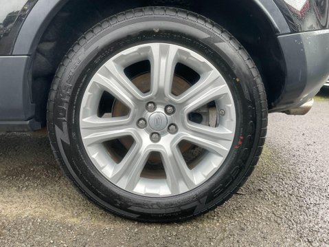 Land Rover Range Rover Evoque 2.0 eD4 SE Tech FWD Euro 6 (s/s) 5dr 11